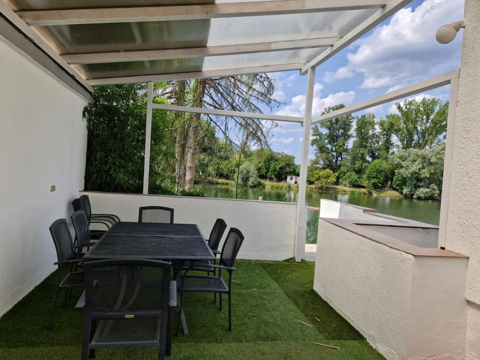 Ferienwohnung Karlsruhe Exterior foto